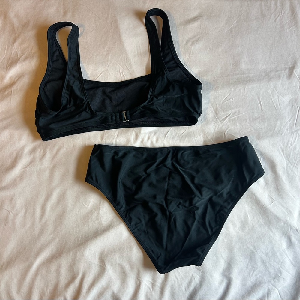 Cupshe Black Mid-Rise Bikini – Size Medium - Picture 2 of 3